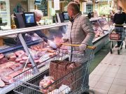 DM: рост цен на продукты вынуждает британцев отказываться от мяса и рыбы