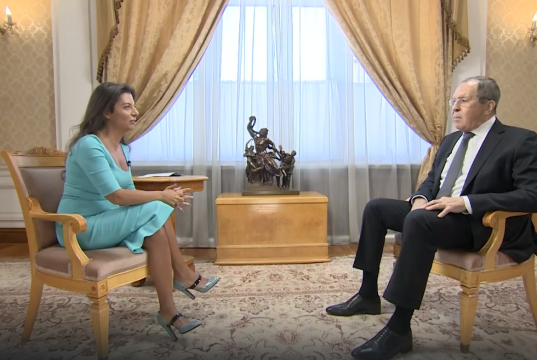 «Географические задачи будут отодвигаться ещё дальше»: Лавров в интервью RT — о ходе СВО и переговорной позиции Киева