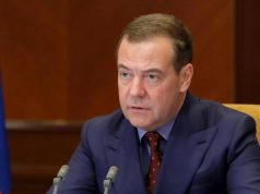 У Японии не будет ни нефти, ни газа из России, заявил Медведев
