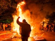 На улицы США пришла «американская бойня»