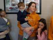 Guardian: тысячи украинских беженцев в Великобритании могут стать бездомными из-за окончания правительственной программы поддержки