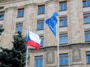 Чехия поддерживает инициативу о запрете выдачи шенгенских виз гражданам России Чехия поддерживает инициативу о запрете выдачи шенгенских виз гражданам России