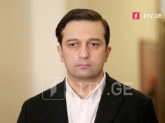 Леван Иоселиани: Нельзя сидеть на двух стульях, пользоваться привилегией и ставить под сомнение легитимность парламента, получая при этом зарплату и машину Леван Иоселиани