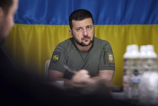 Залужный роет могилу Зеленскому, или зачем США срочно предоставили ВСУ оружия на $2,98 млрд
