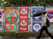 Италия передумала совершать суицид. Брюссель возмущен