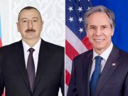 Госдеп: Энтони Блинкен призвал Ильхама Алиева прекратить боевые действия с Арменией и вывести вооруженные силы с поля боя Энтони Блинкен и Ильхам Алиев