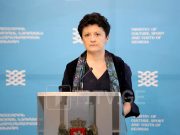 Теа Цулукиани: Хочу пожелать Украине установления мира, объединения территорий, а Давиду Арахамия советую заняться этим делом и не вмешиваться во внутренние дела других стран Теа Цулукиани