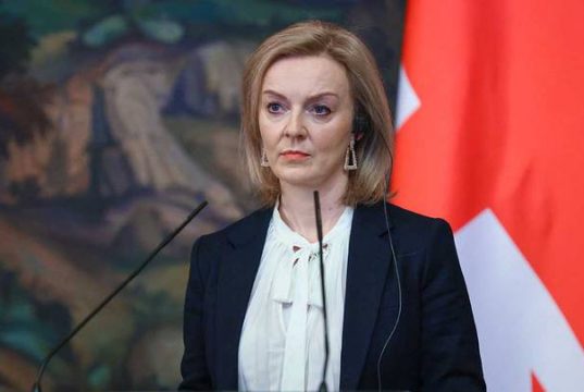 «Девушка немного не в себе»: британцы согласились с Путиным насчет Трасс