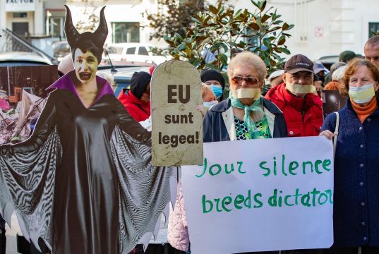 «Люди в отчаянии». В Молдавии создали параллельное правительство