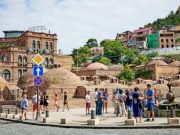 В Грузии потратили больше всего денег Российские туристы В Грузии потратили больше всего денег Российские туристы