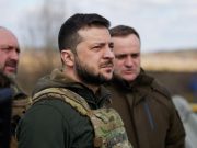 Киев планирует заработать на гуманитарной катастрофе в Херсоне