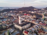 «Уже есть дата референдума». В Польше обсуждают сценарии возвращения Львова