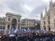 В Милане митингующие потребовали перестать вооружать Украину