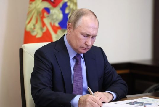 Путин: Рассуждать о подходящем времени начала СВО в сослагательном наклонении невозможно