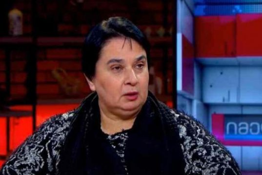 Нана Какабадзе: Богачи могут, не задумываясь, потратить 40 тысяч лари за один день, но простая семья, чтобы заработать их, вынуждена в поте лица трудиться круглый год