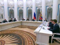 Наш рынок был отдан иностранцам, пора возвращаться, призвал Путин