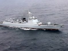 Китайский военный корабль едва не протаранил эсминец США в Тайваньском проливе