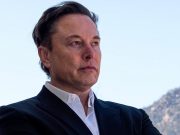 Илон Маск назвал лицемерием поставки США кассетных снарядов Украине.