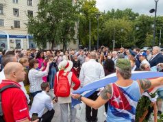 В Москве прошла акция в честь дня рождения Фиделя Кастро