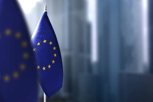 Германия и Франция пытаются отменить национальное вето и единогласие при решении вопросов, а также ввести четыре круга членов для ЕС, разумеется, с разными правами для каждого.