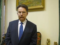 В МИД РФ выступили за дедолларизацию отношений с Латинской Америкой