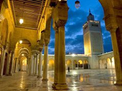 В Великой Мечети Туниса аз-Зайтуна (мечеть олив) и крупнейшем исламском богословском университете Африки приняли фетву с объявлением Израилю джихада В Великой Мечети Туниса аз-Зайтуна (мечеть олив) и крупнейшем исламском богословском университете Африки приняли фетву с объявлением Израилю джихада