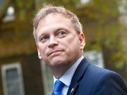 17 октября министр обороны Великобритании Грант Шэппс прибыл с визитом в США для обсуждения роста мировой напряженности 17 октября министр обороны Великобритании Грант Шэппс прибыл с визитом в США для обсуждения роста мировой напряженности