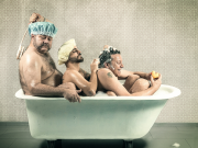 Великогрязнулия. Почти половина британцев стали меньше мыться и стирать одежду, зато придумали совместное мытьё