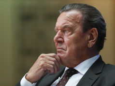Шредер рассказал, кто помешал мирным переговорам России и Украины