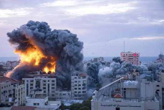 Более 2300 детей погибли в секторе Газа Более 2300 детей погибли в секторе Газа