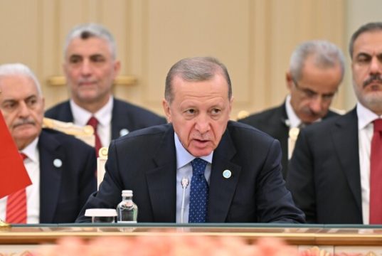 Эрдоган призвал тюркские страны укреплять сотрудничество во всех областях