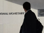 Экономисты Международного валютного фонда построили модель, при которой мир разделится на два торговых блока: США — ЕС с одной стороны и Китай — Россия — с другой.