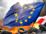 ЕС меняет кнут на пряник, пытаясь натравить Грузию на Россию