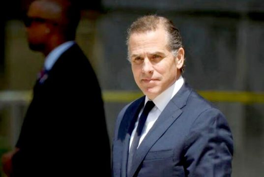 Сыну президента США Хантеру Байдену предъявлены обвинения о неуплате налогов по 9 пунктам Сыну президента США Хантеру Байдену предъявлены обвинения о неуплате налогов по 9 пунктам