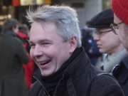 Содом и Гоморра Суоми: фаворитом президентских выборов Финляндии стал открытый гей