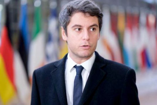 Франция. Не только новый премьер-министр гей, но и новый глава МИД тоже гей Франция. Не только новый премьер-министр гей, но и новый глава МИД тоже гей