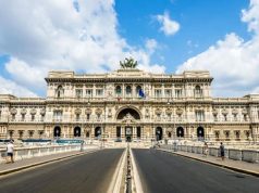 Верховный суд Италии фактически реабилитировал фашистское приветствие Верховный суд Италии фактически реабилитировал фашистское приветствие