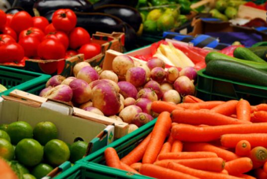 С каждым годом мы все больше сельскохозяйственных продуктов в Грузию завозим