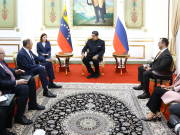 Путин передал устное послание Мадуро