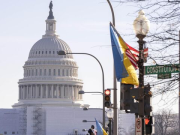 «Помощь вам не нужна». США и Евросоюз оставили Украину без поддержки в критический момент