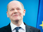 Двуличный Шольц: ракет не даст, но Крымский мост бомбить будет