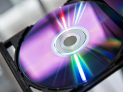 Китайские ученые создали диск, на который можно 20 раз записать все книги Ленинки