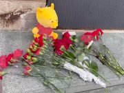 Стихийные мемориалы в память о погибших в теракте в Подмосковье Стихийные мемориалы в память о погибших в теракте в Подмосковье