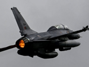 Отставные лётчики ВВС США хотят управлять истребителями F-16 на Украине