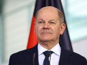 «Не надо лить масло в огонь». Си Цзиньпин предложил Шольцу принципы урегулирования конфликта на Украине