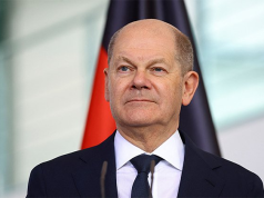 «Не надо лить масло в огонь». Си Цзиньпин предложил Шольцу принципы урегулирования конфликта на Украине