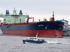 Евросоюз обсуждает закрытие выхода из Балтийского моря для российских танкеров