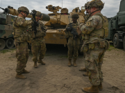 США в случае военной угрозы Европе не придут к ней на помощь, заявил гендиректор немецкого оборонного концерна Rheinmetall Армин Паппергер