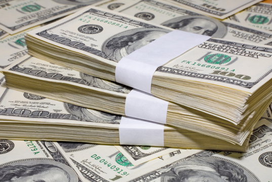 «Даже среди союзников США»: почему в мире рекордно сокращается доля доллара в валютных резервах