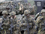 Немецкие солдаты приближаются к границе с Белоруссией